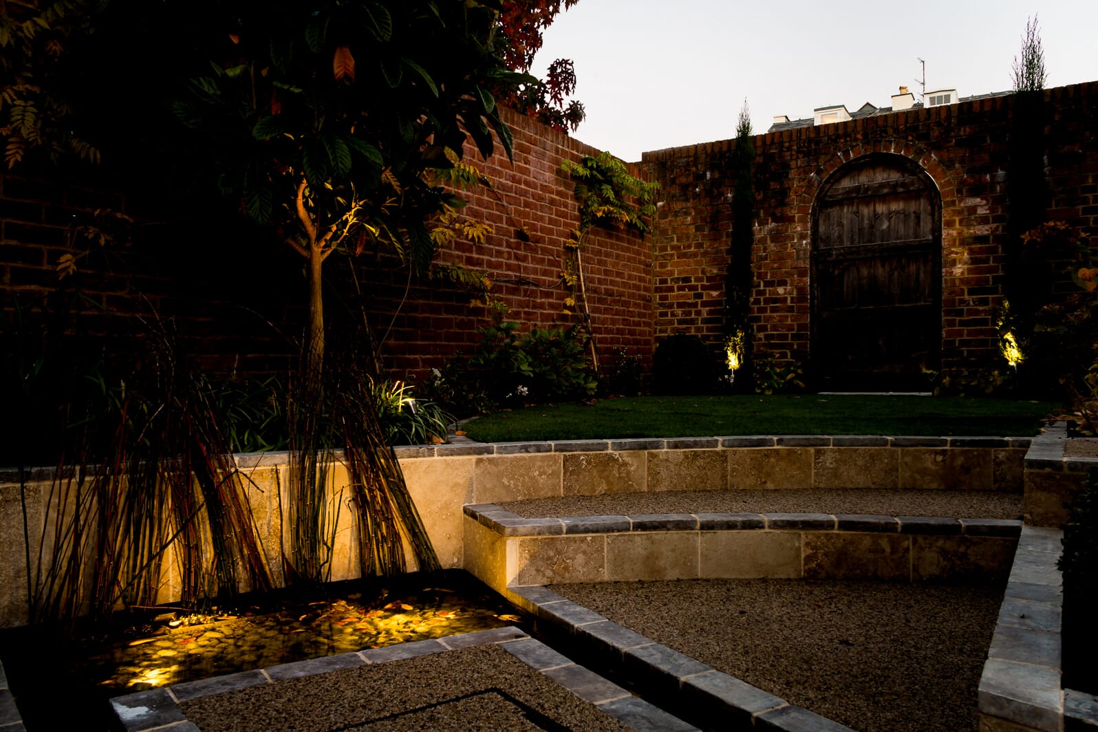Garden lighting design by Cheltenham garden designers Keltie & Clark 