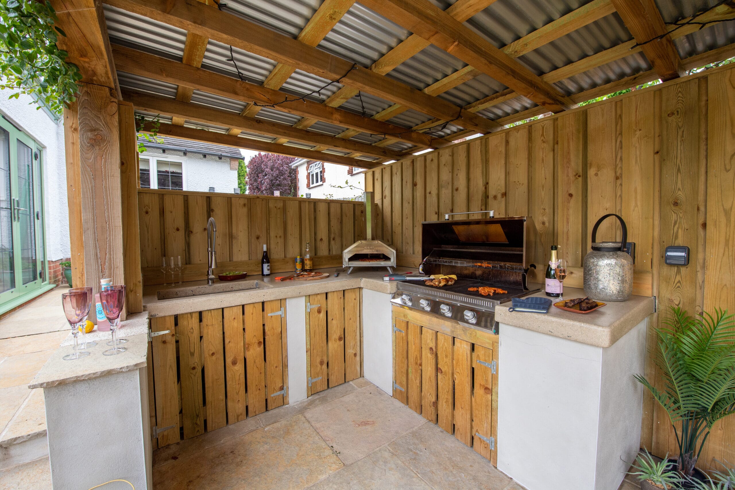 JB_KeltieandClark12072022-4648-scaled.jpg?w=1350&h=900&scale