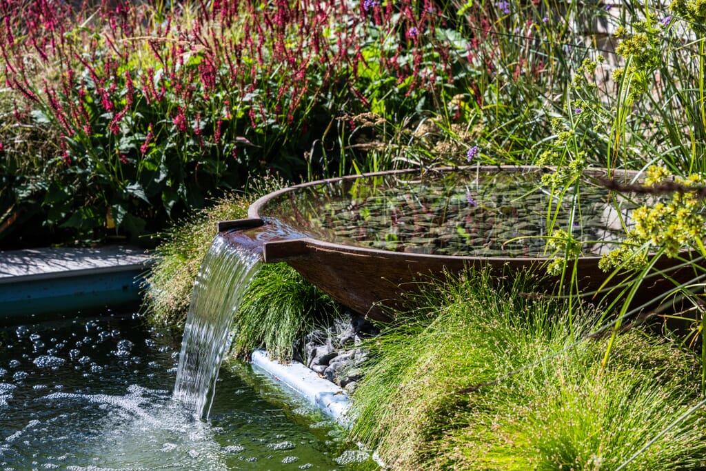 JB PoolBarn10082022 1849