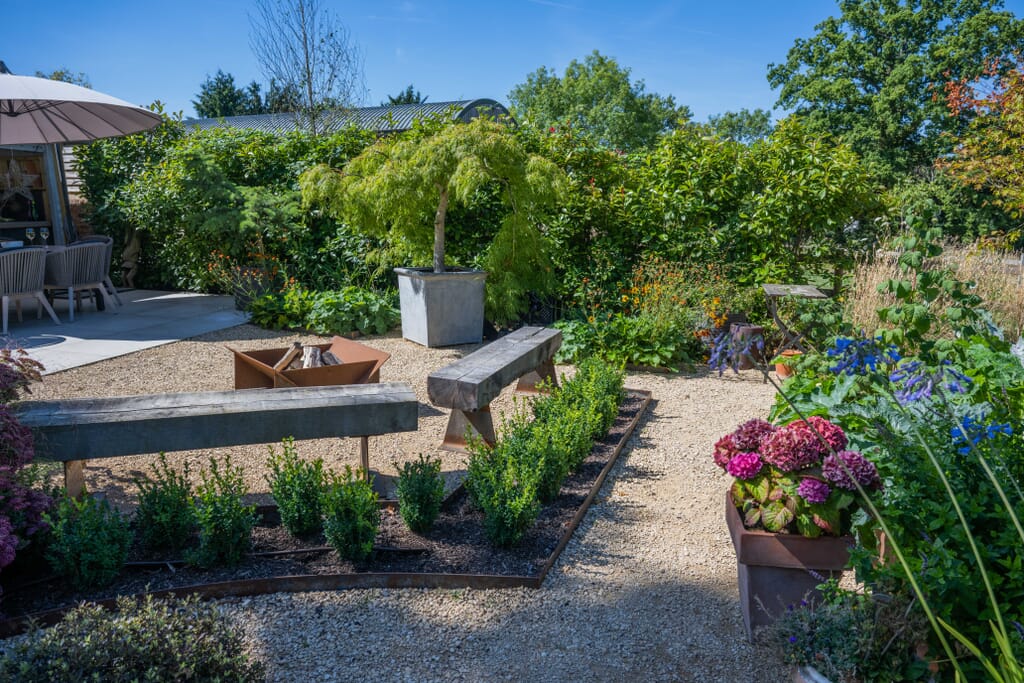 JB PoolBarn10082022 2064