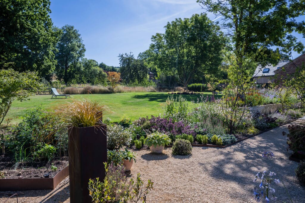 JB PoolBarn10082022 1856