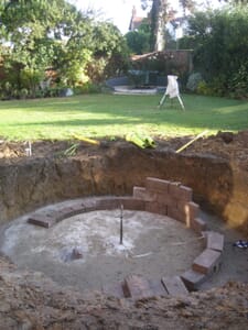 circular pond 1